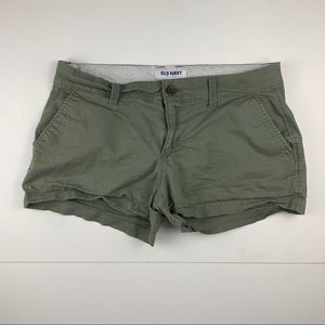 Womens green Old Navy Shorts size 4